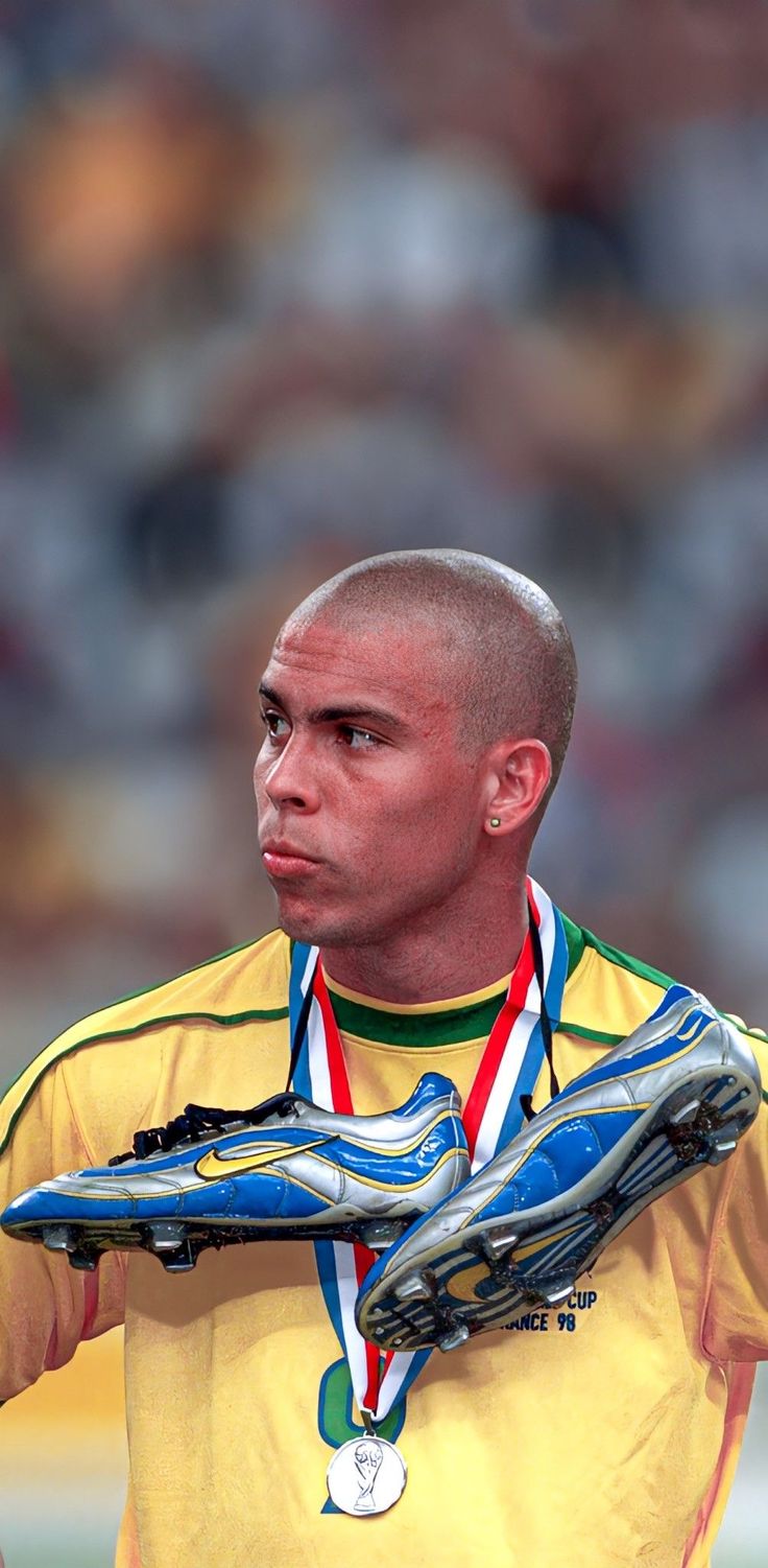 Brazilian Football Legend - Sport metal wall art plate
